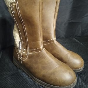 Muk Luks Boots SZ 7